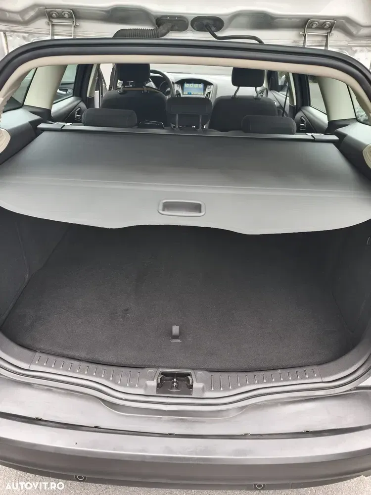 Ford Focus MK3 — imagine 4