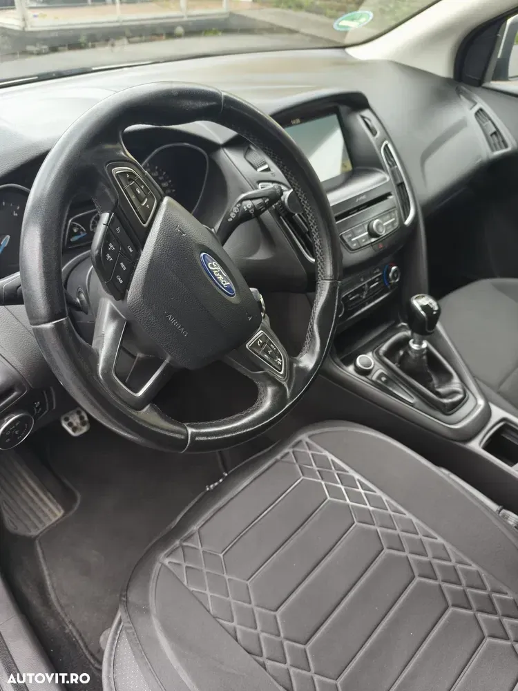 Ford Focus MK3 — imagine 5