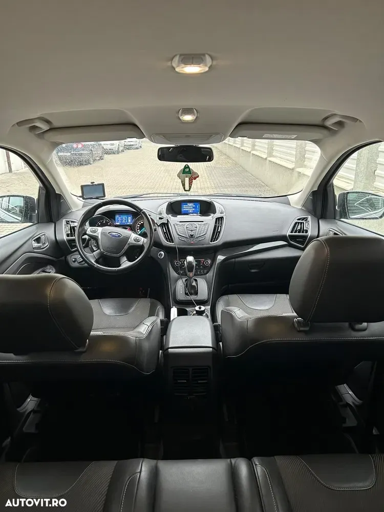 Ford Kuga 2.0 TDCi Powershift 4WD Titanium — imagine 2