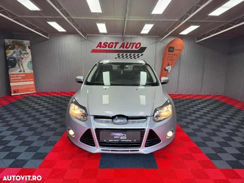Ford Focus MK3 — imagine 4
