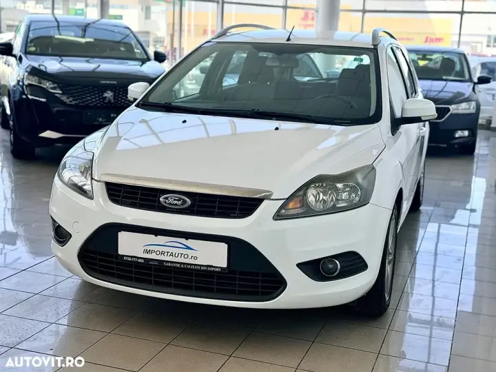 Ford Focus 1.6 16V White Magic