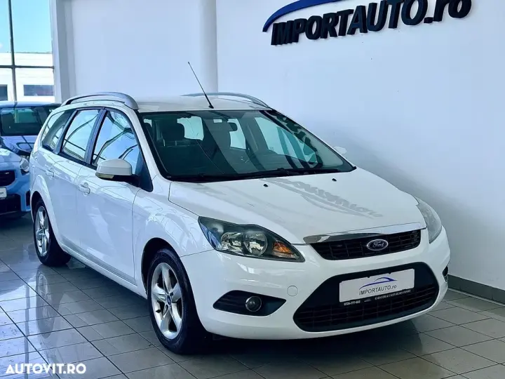 Ford Focus 1.6 16V White Magic