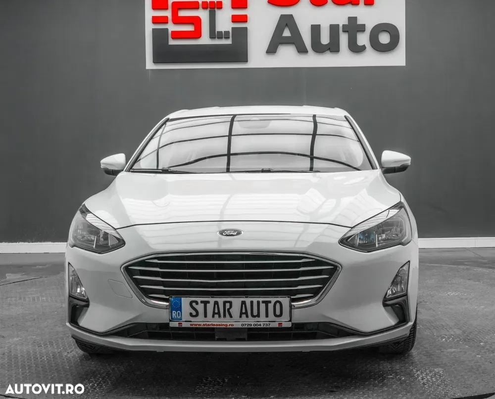 Ford Focus MK4 1.0 EcoBoost Trend Edition — imagine 2