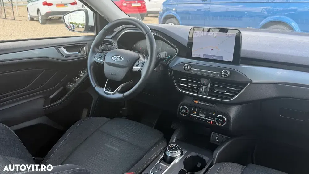 Ford Focus MK4 2.0 EcoBlue Active Business — imagine 2