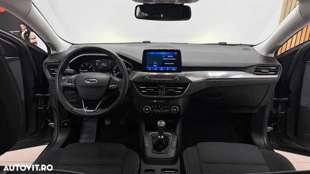 Ford Focus MK4 1.5 EcoBlue Titanium Business — imagine 6
