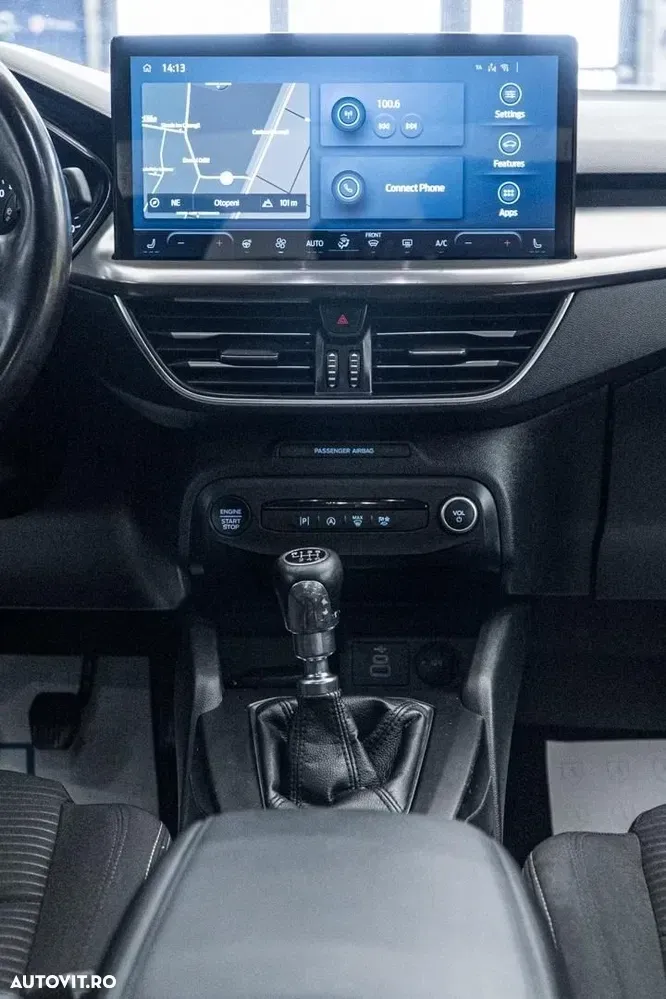 Ford Focus MK4 1.5 EcoBlue Titanium — imagine 4