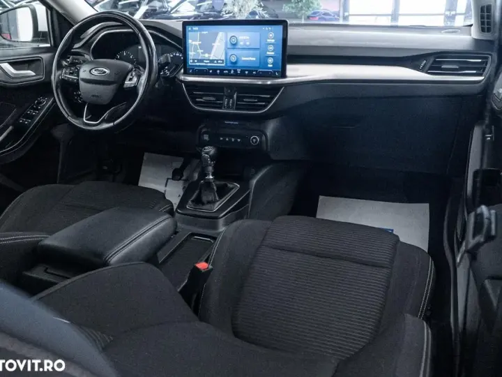 Ford Focus MK4 1.5 EcoBlue Titanium