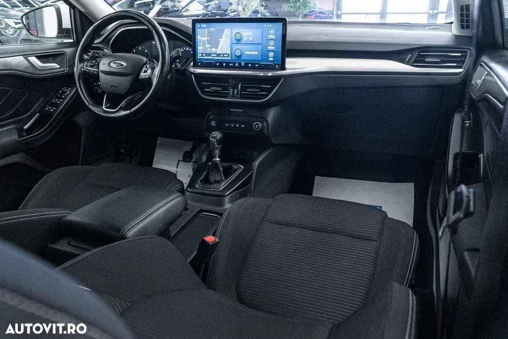 Ford Focus MK4 1.5 EcoBlue Titanium — imagine 2