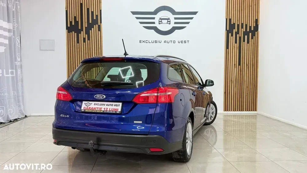 Ford Focus MK4 1.0 EcoBoost Sport — imagine 4