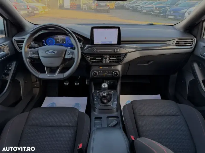 Ford Focus MK4 1.0 EcoBoost MHEV ST-Line