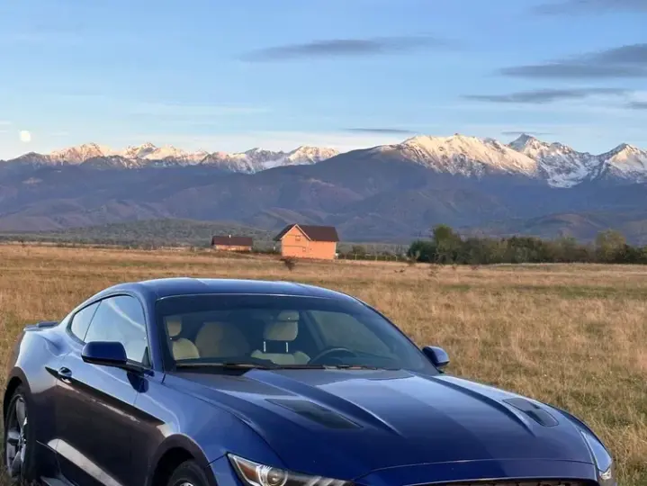 Ford Mustang VI
