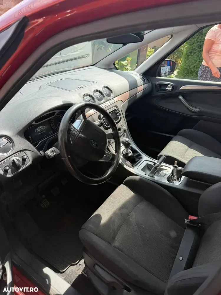 Ford S-Max 2.0 TDCi Trend — imagine 6