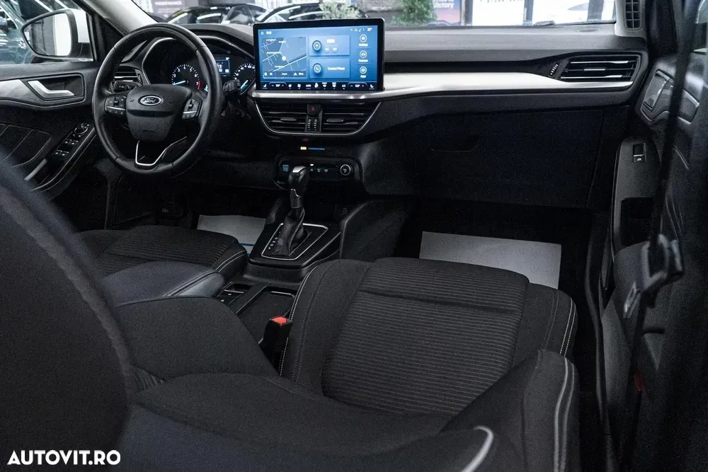 Ford Focus 1.0 EcoBoost MHEV Titanium — imagine 2