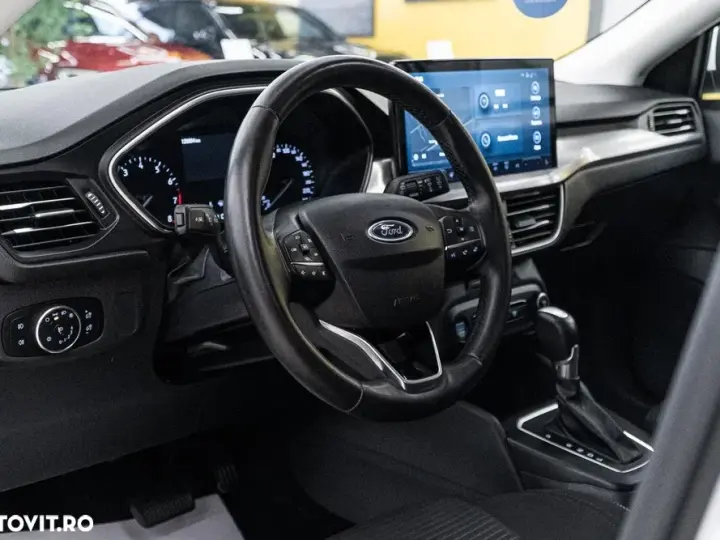 Ford Focus 1.0 EcoBoost MHEV Titanium