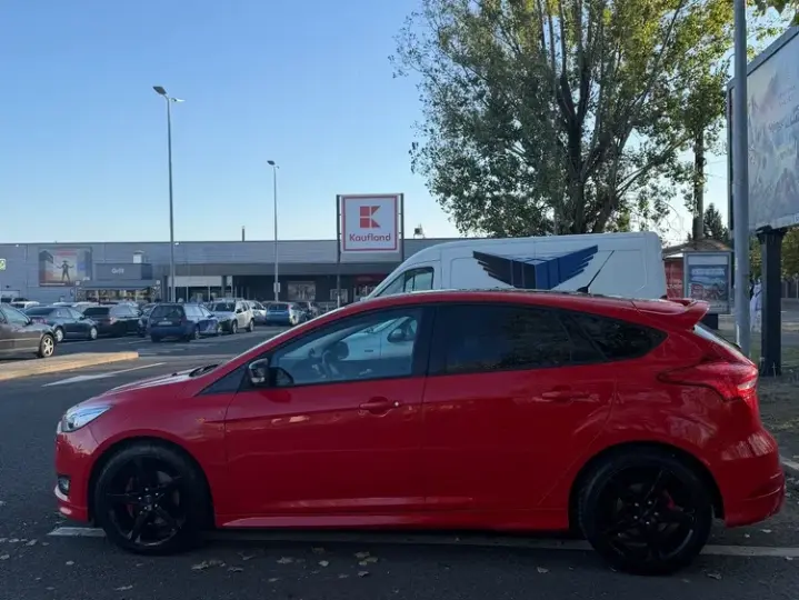Ford Focus MK3 1.5 EcoBoost ST-Line