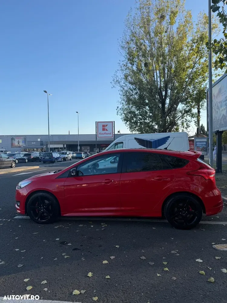 Ford Focus MK3 1.5 EcoBoost ST-Line — imagine 4