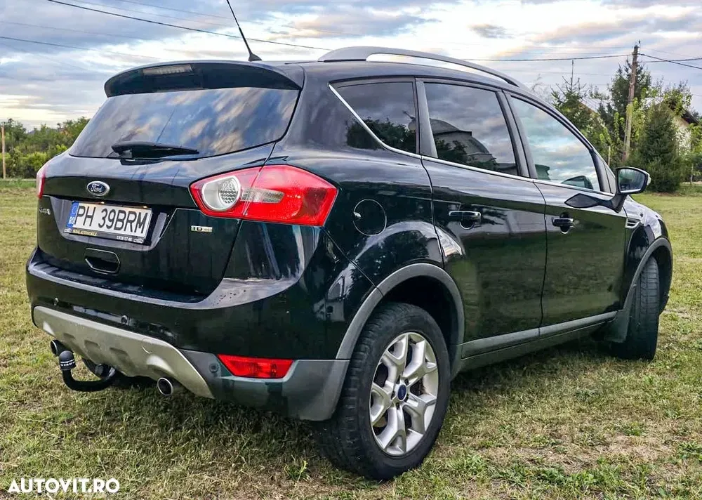 Ford Kuga I 2.0 TDCi 4WD Powershift Titanium — imagine 6