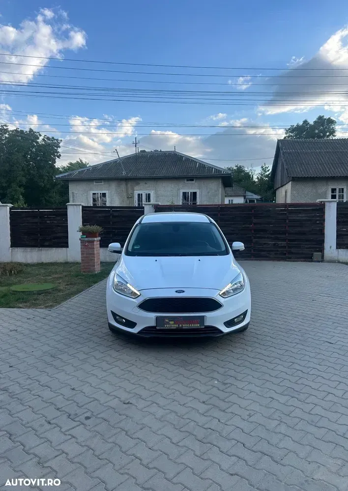 Ford Focus MK3 1.5 TDCi Trend — imagine 2