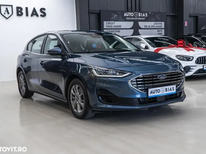 Ford Focus 1.0 EcoBoost 7DCT MHEV Titanium