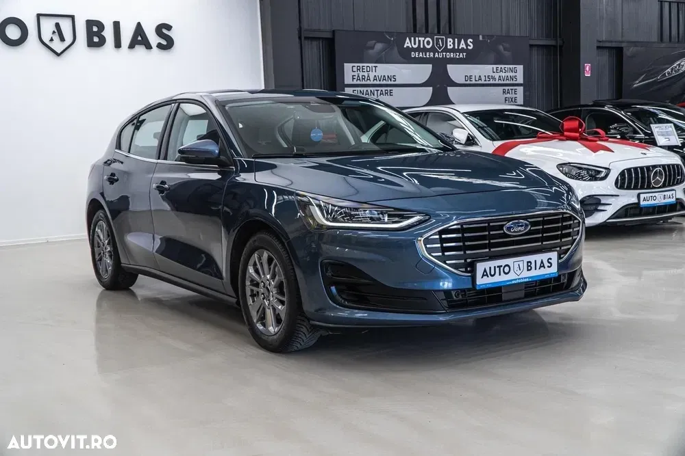 Ford Focus 1.0 EcoBoost 7DCT MHEV Titanium — imagine 3