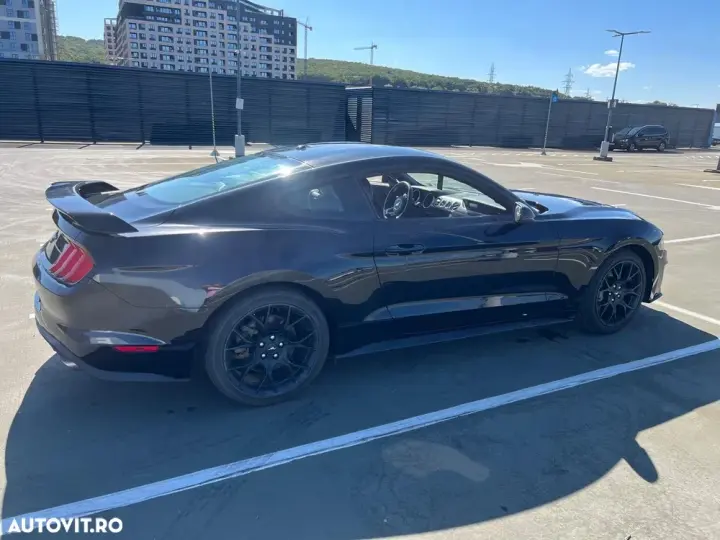 Ford Mustang VI 2.3 EcoBoost