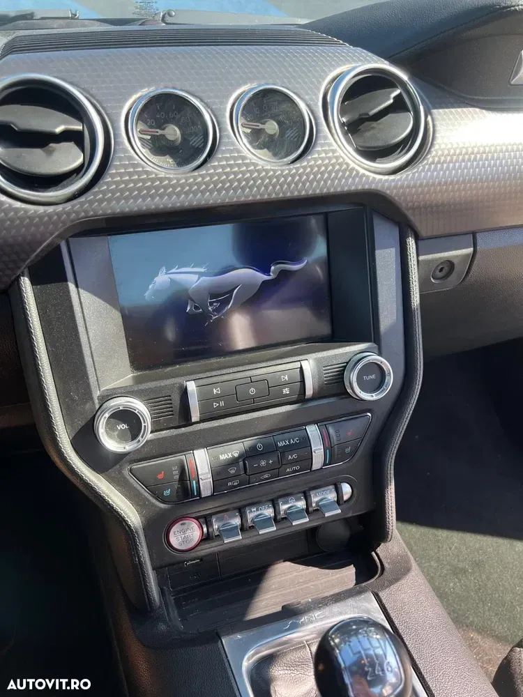 Ford Mustang VI 2.3 EcoBoost — imagine 6