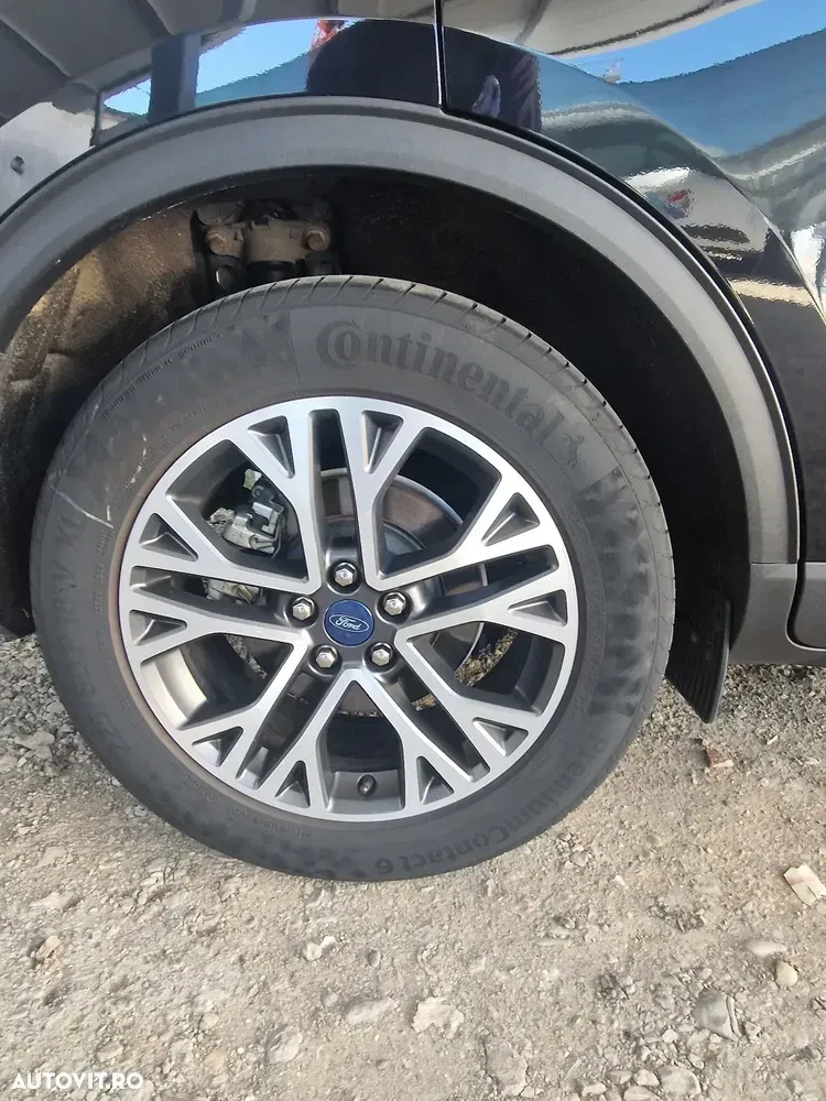 Ford Kuga III 2.0 EcoBlue A8 AWD Titanium — imagine 6