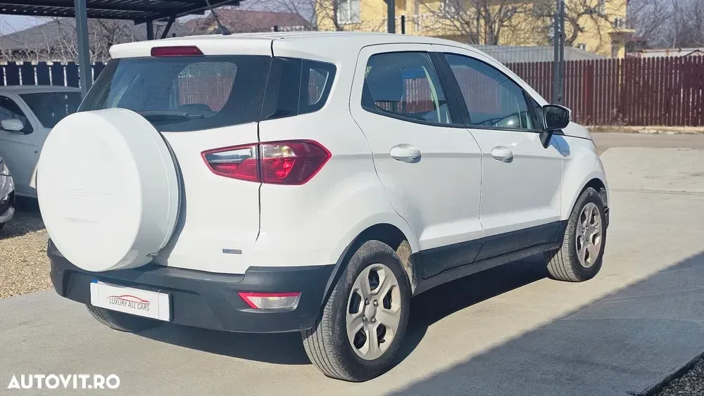 Ford EcoSport — imagine 5