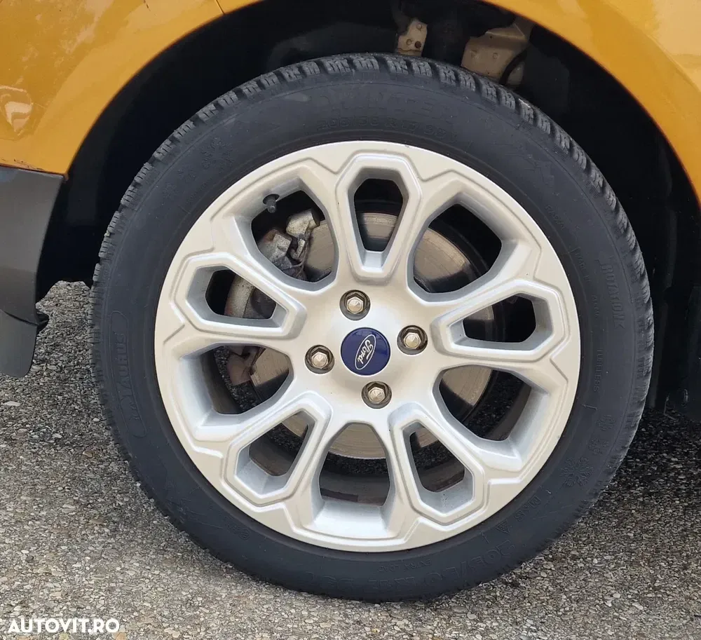 Ford EcoSport — imagine 3