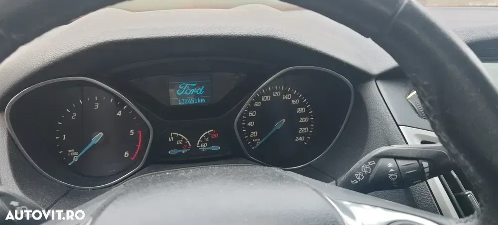 Ford Focus MK3 1.6 TDCi DPF Trend — imagine 6