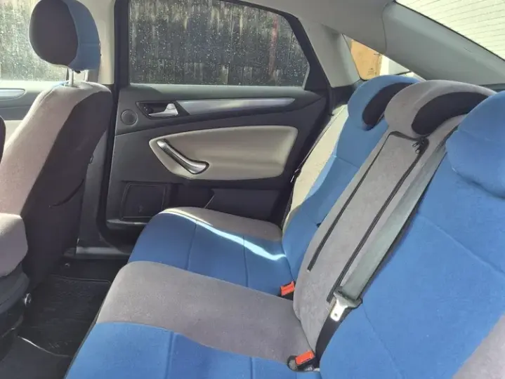Ford Mondeo III 2.0 TDCi Business Class