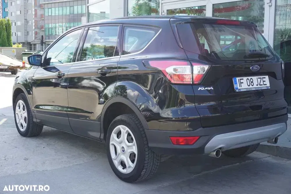 Ford Kuga — imagine 5