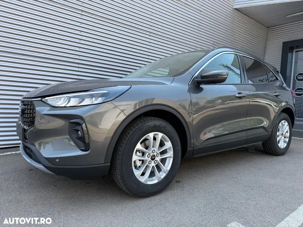 Ford Kuga 2.5 Duratec AWD FHEV Titanium — imagine 3