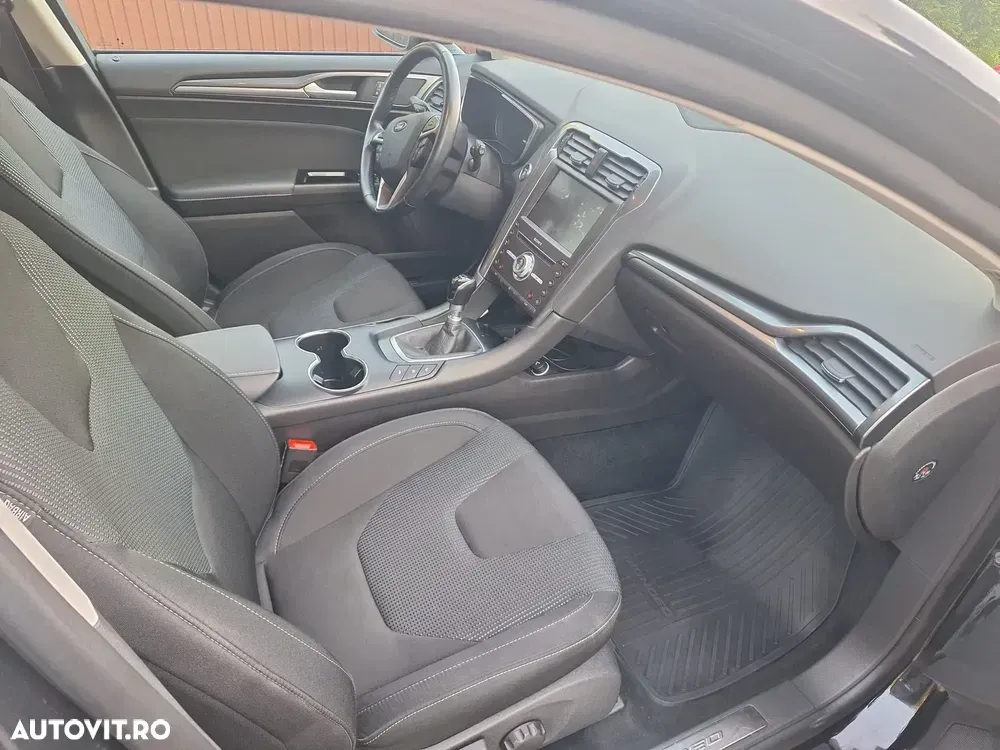 Ford Mondeo 2.0 TDCi Titanium — imagine 6
