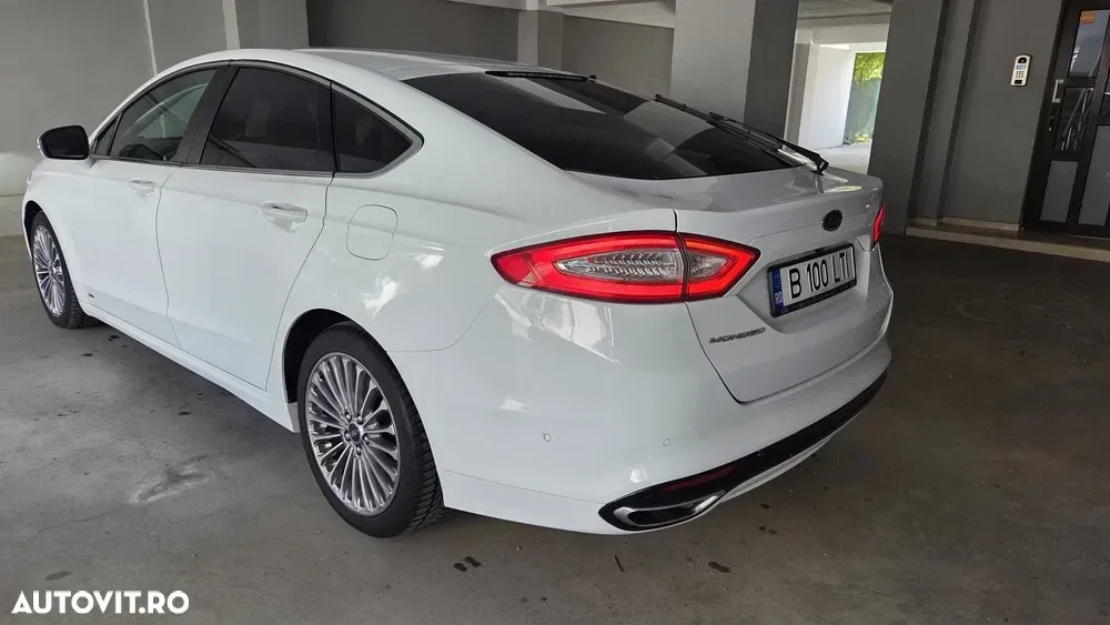Ford Mondeo IV 2.0 TDCI PowerShift AWD Titanium — imagine 3