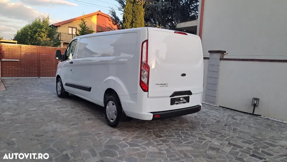 Ford Transit Custom — imagine 6