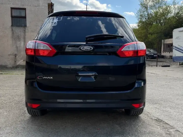 Ford Grand C-Max 2.0 TDCi Titanium