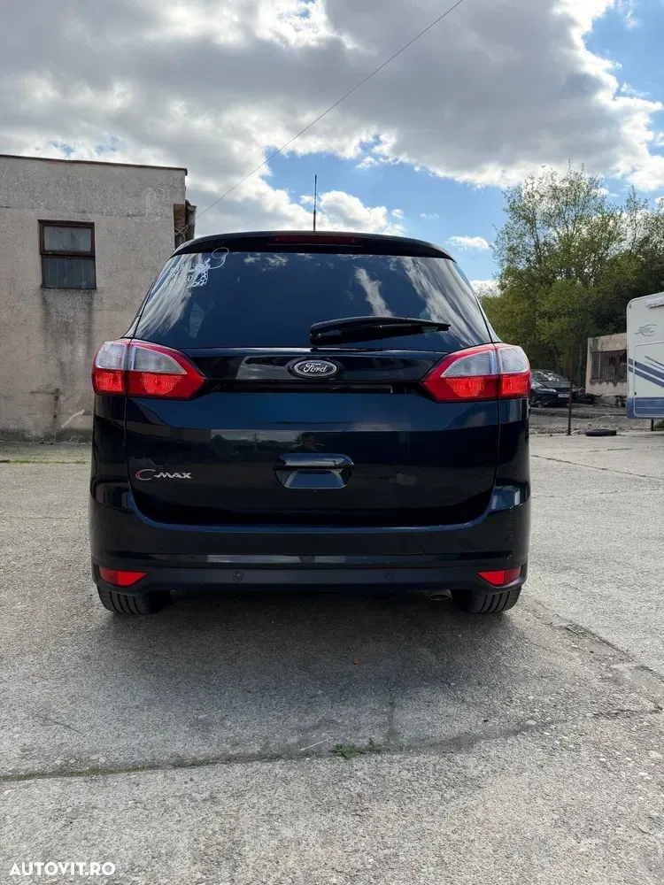 Ford Grand C-Max 2.0 TDCi Titanium — imagine 4