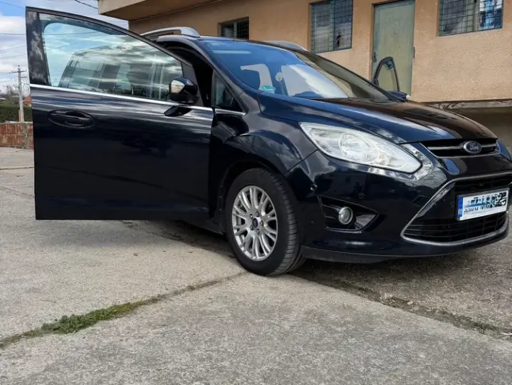 Ford Grand C-Max 2.0 TDCi Titanium