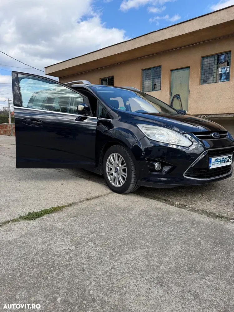 Ford Grand C-Max 2.0 TDCi Titanium — imagine 2