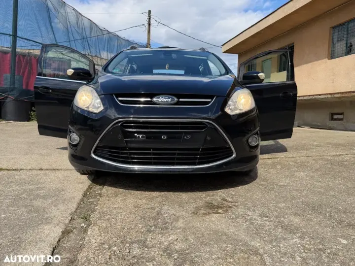 Ford Grand C-Max 2.0 TDCi Titanium