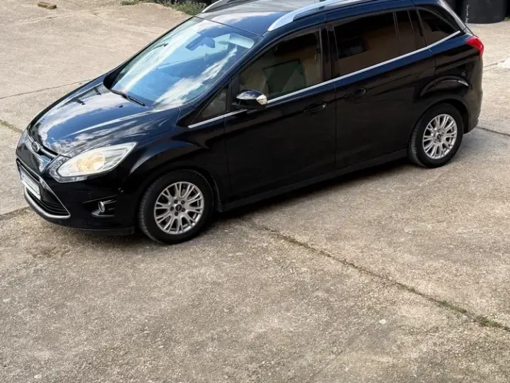 Ford Grand C-Max 2.0 TDCi Titanium