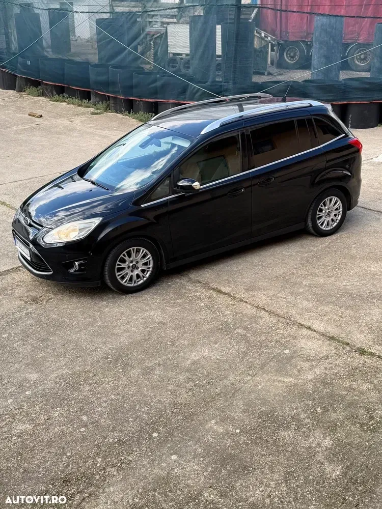 Ford Grand C-Max 2.0 TDCi Titanium — imagine 6