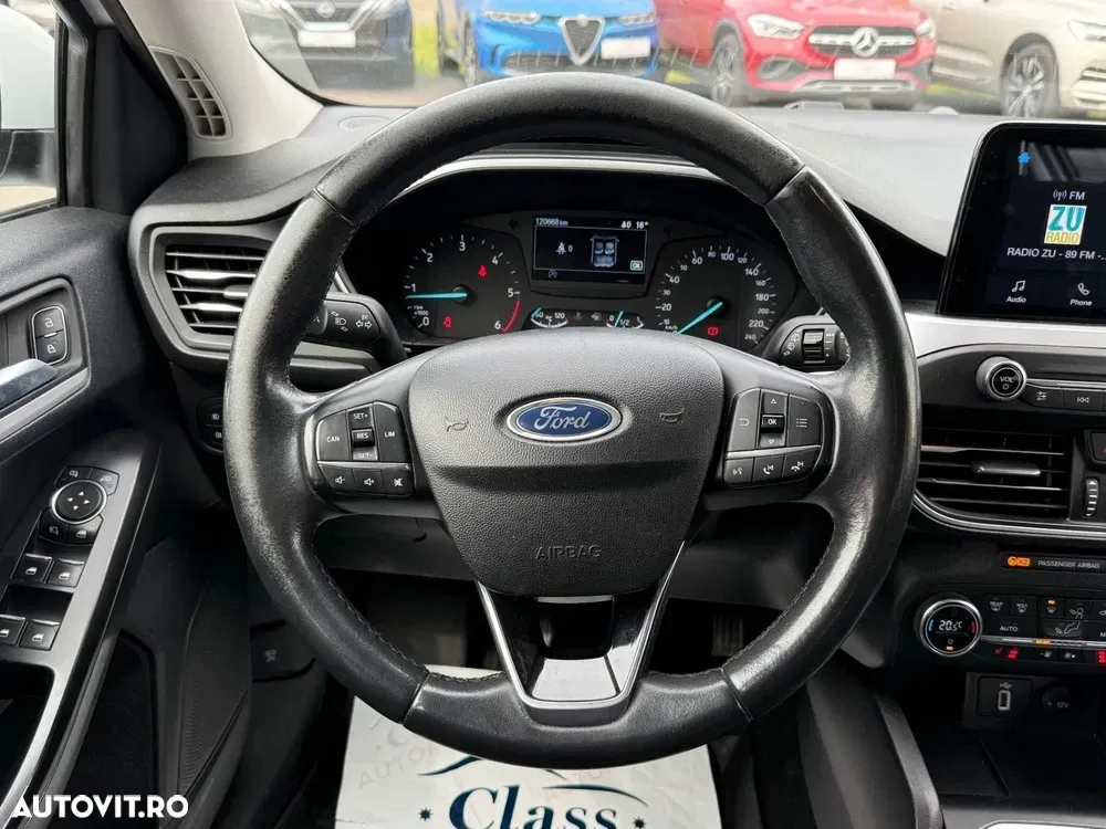 Ford Focus 1.5 EcoBlue Titanium — imagine 6