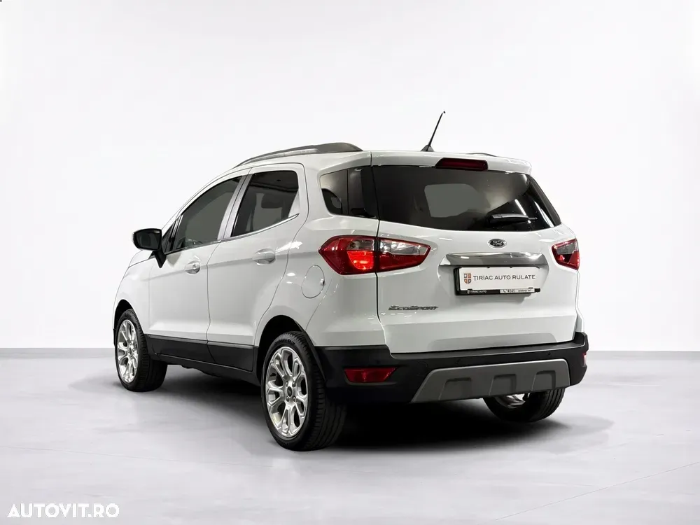 Ford EcoSport — imagine 3