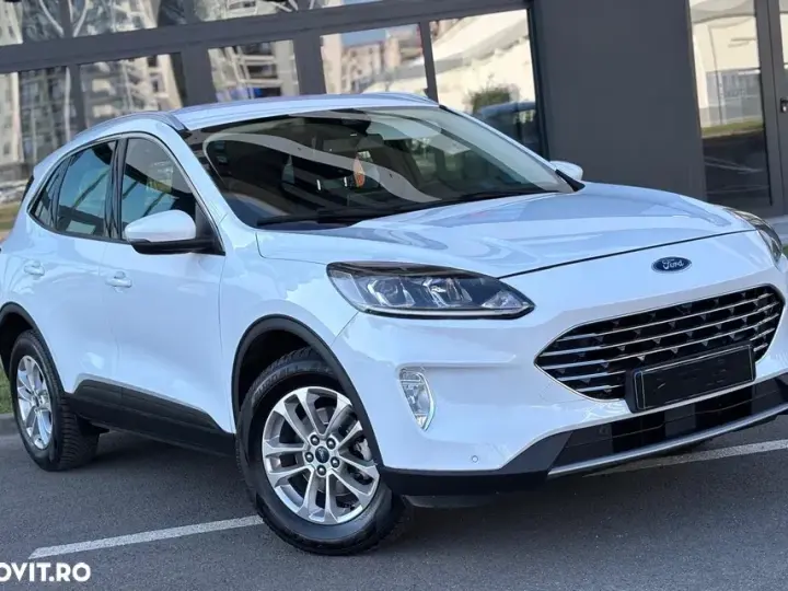 Ford Kuga III 2.5 Duratec FHEV TITANIUM