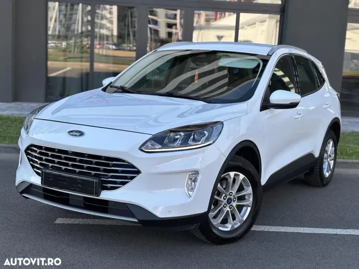Ford Kuga III 2.5 Duratec FHEV TITANIUM