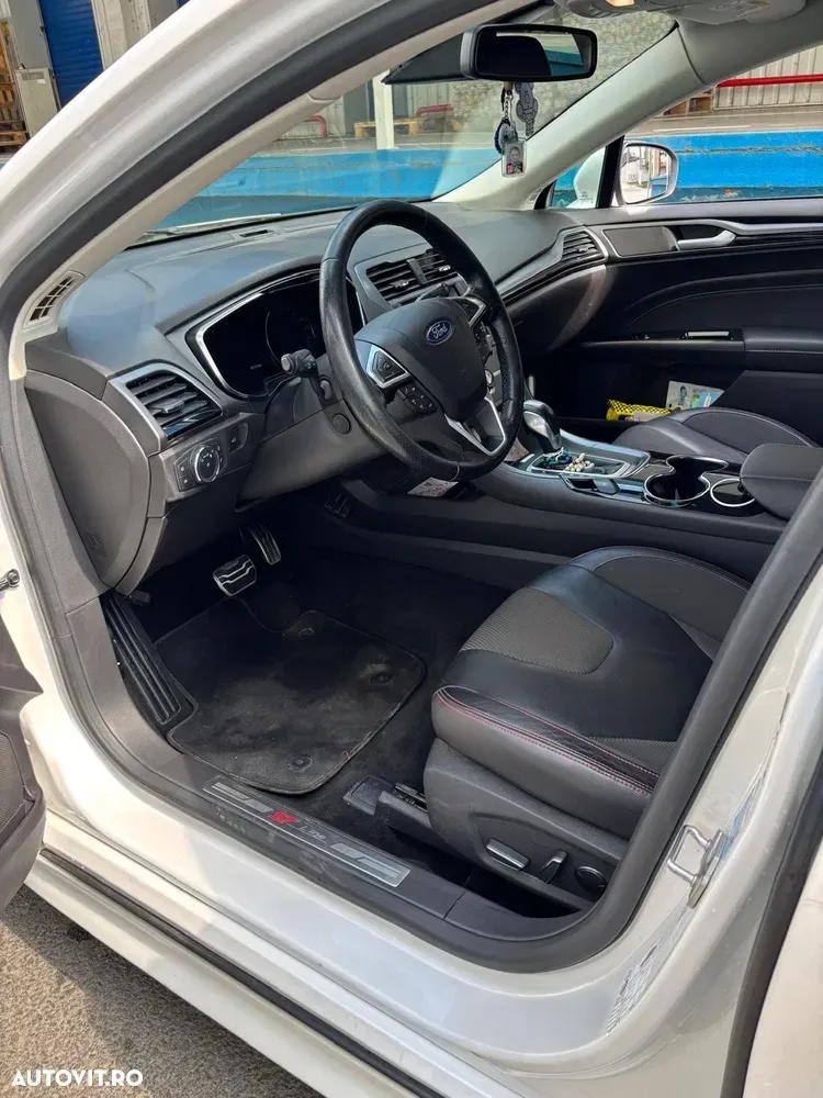 Ford Mondeo IV 2.0 TDCi Powershift ST Line High — imagine 5