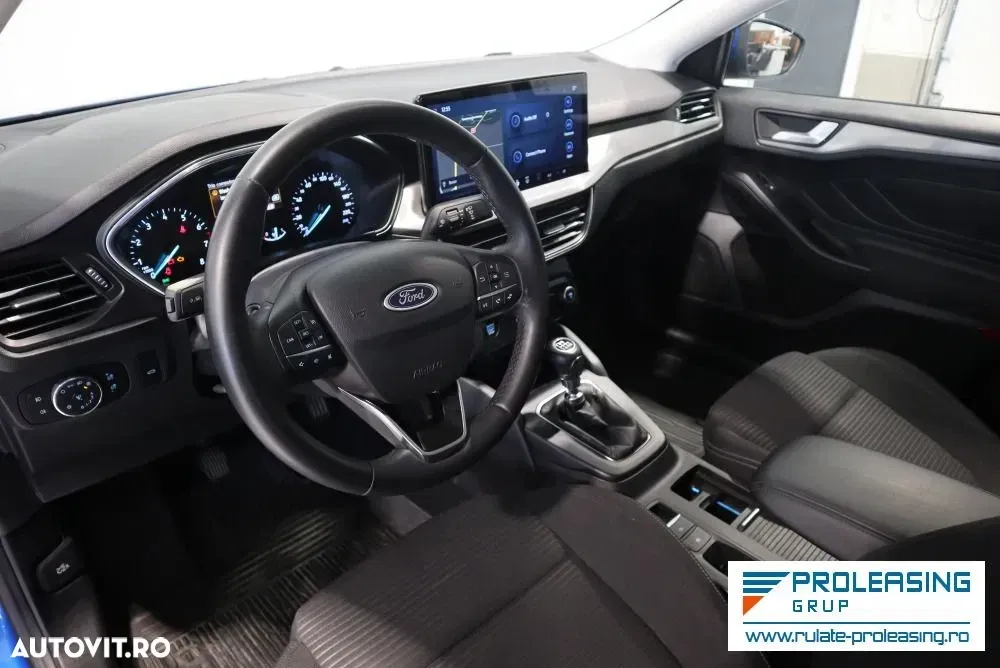 Ford Focus — imagine 6