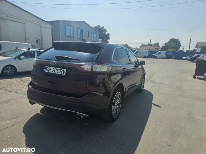 Ford Edge II 2.0 TDCi Powershift Titanium